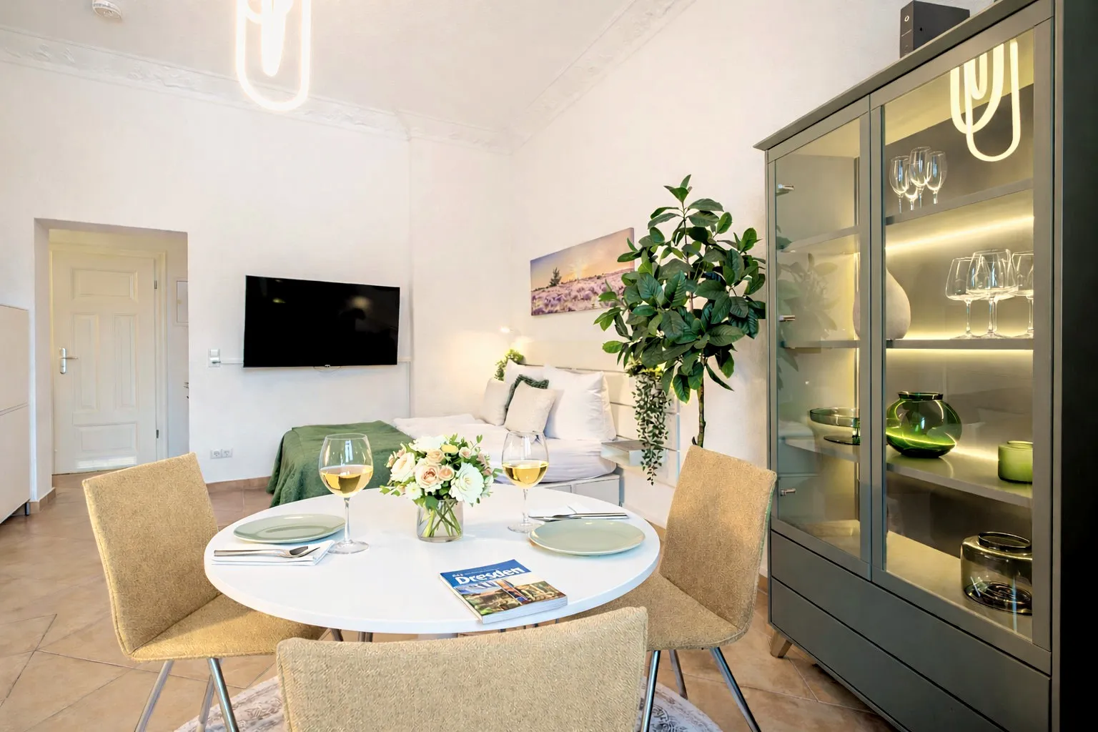 Essbereich im Boutique-Apartment Green I in Dresden